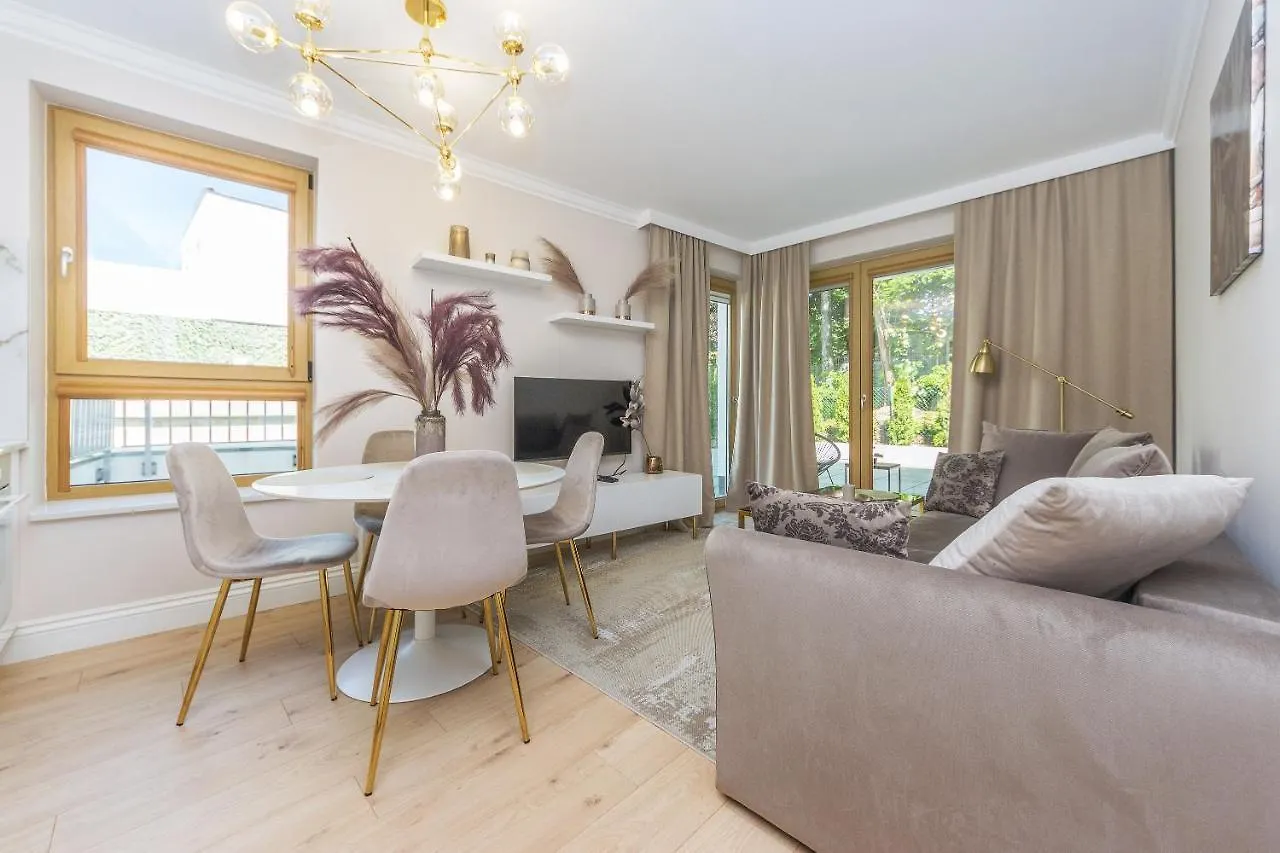 Apartamenty Aleja Park - Noclegisopot 0*, Sopot